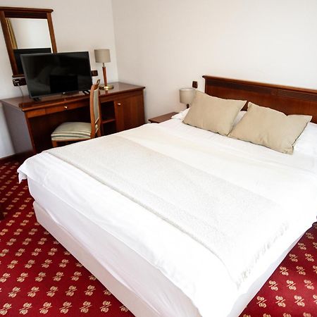 Hotel Zvezda Murska Sobota Εξωτερικό φωτογραφία